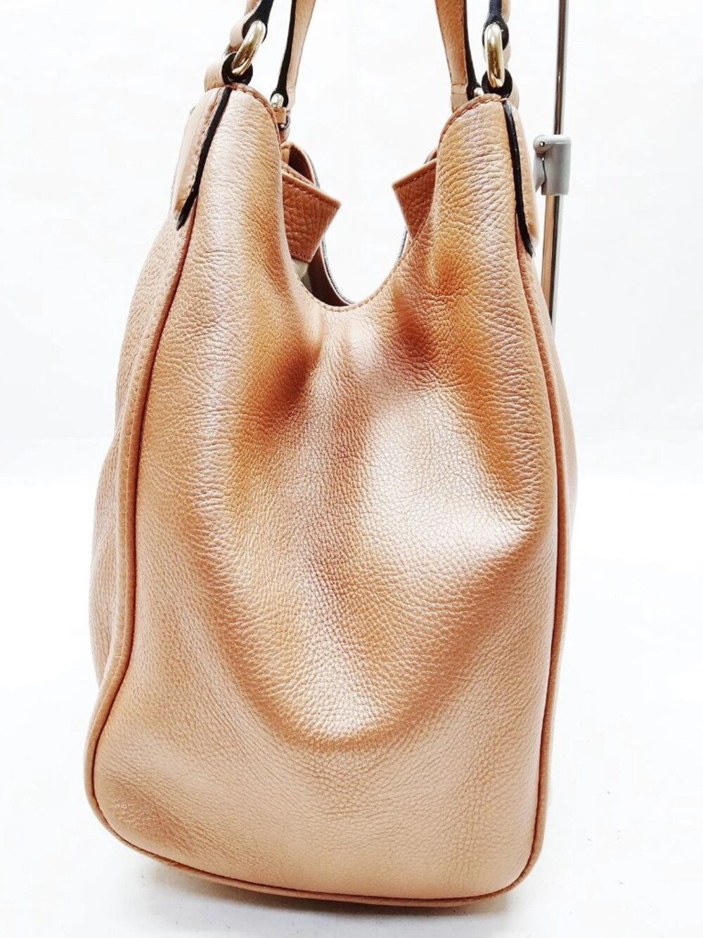 Authentic Gucci Soho Metallic Rose Gold Leather Tote Bag Tassel Shoulder Bag - Picture 4 of 16